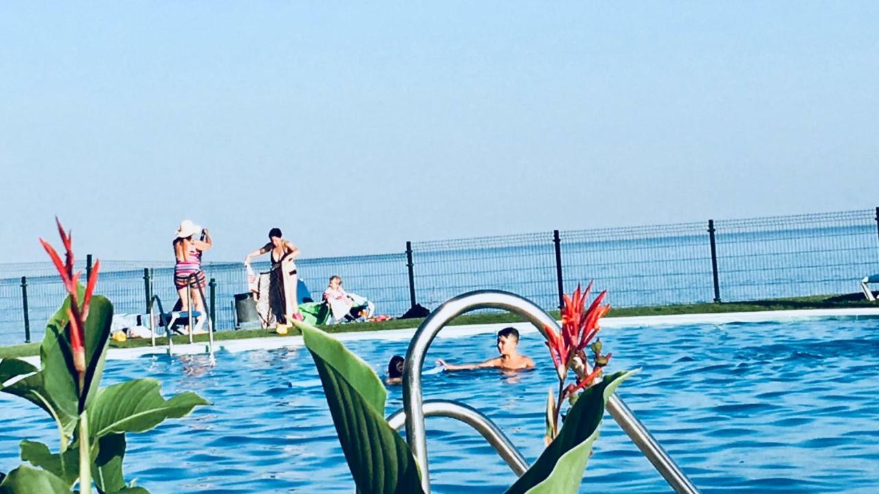 Mi Capricho 2B1 Beachfront Complex-Apartment Beachside With Sea Views Sitio de Calahonda 외부 사진